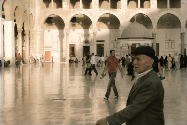 Damascus Umayyad Mosque courtyard